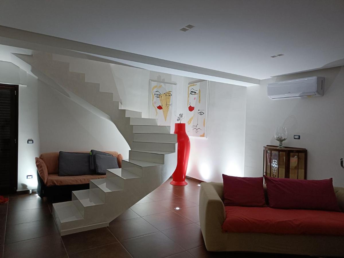 Belvilla By Oyo Modern Villa In Nissoria With Pool Zewnętrze zdjęcie